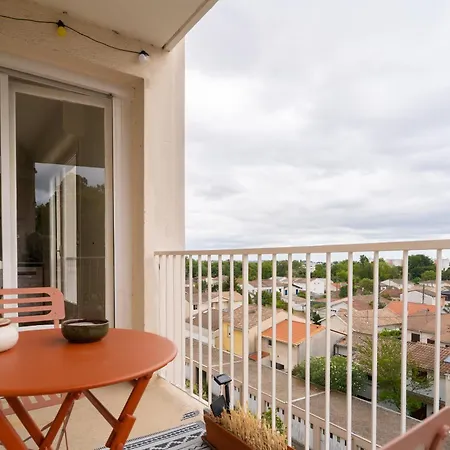 Διαμέρισμα Spacieux 100m 5 Ch, Balcon, Tram, Parking Gratuit Talence